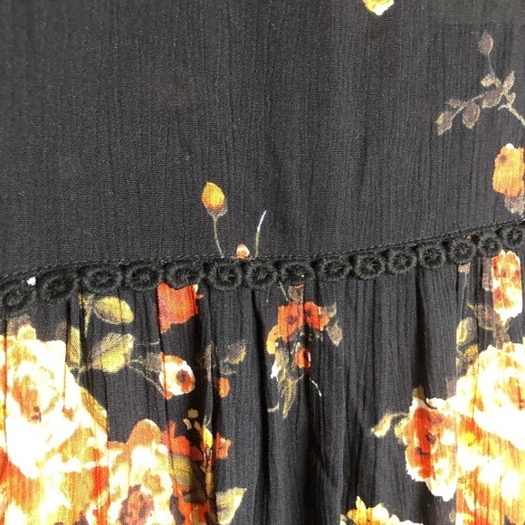 NWT Jodifl Los Angeles Black and Orange Maxi Dress Size Medium - Picture 8 of 8